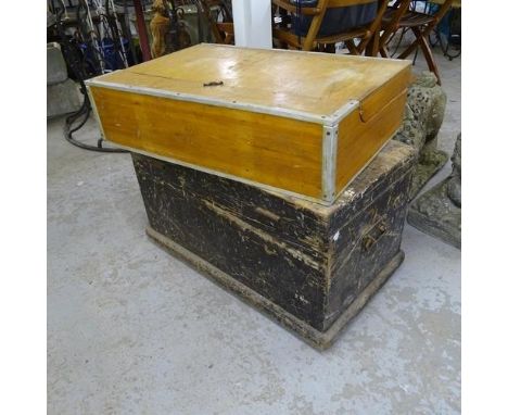 A carpenter's tool chest, and another trunk, largest 73x40x41cm. (2) 