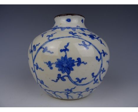 Chinese porcelain blue and white vase with flowers - Kangxi mark. 18th/19th Century. Height 125 cm. Good condition.