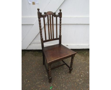 Bobbin leg chair