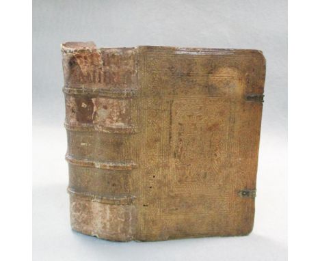 Bible in latin. Lyon: in officina Jacobi Mareschal [1524?], 8vo, title page in old manuscript, double column, figural capital