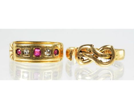 A RUBY AND DIAMOND RING IN 18CT GOLD, BIRMINGHAM 1911, SIZE H AND A DAMAGED 18CT GOLD KNOT RING, 4.3G