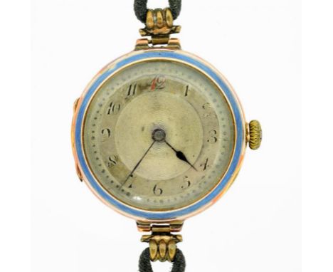A 9CT GOLD LADY'S WRISTWATCH WITH SILVERED DIAL AND BLUE AND WHITE ENAMEL BEZEL, THE MOVEMENT MARKED F & D, IMPORT MARKED, LO