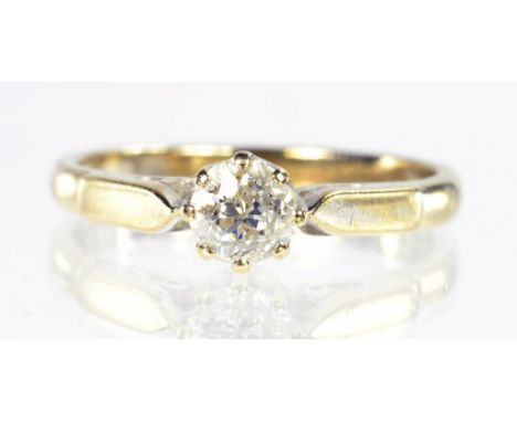 A DIAMOND SOLITAIRE RING WITH AN OLD CUT DIAMOND, IN 18CT WHITE GOLD, SIZE L, 3.1G