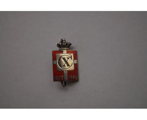 Silver and enamel pin badge by Georg Jensen, worn by Danes during Nazi occupation to show solidarity with 