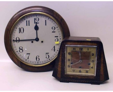 Enfield oak frame wall clock and a mantel clock. Condition report: see terms and conditions