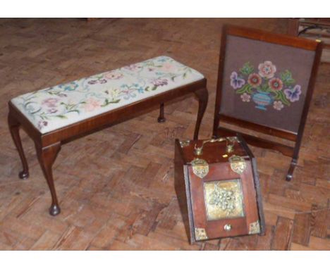 Victorian purdonium, firescreen and duet stool. Condition report: see terms and conditions
