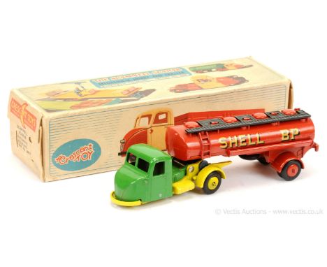 Crescent Toys 1276 Scammell "Shell/BP" Tanker - green &amp; yellow unit with red tanker, black gantry, small red rubber hose 