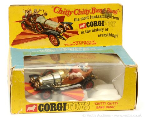 Corgi 266 "Chitty Chitty Bang Bang with "Caractacus Potts, Truly Scrumptious, Jeremy and Jemima" figures - deep gold trim - o