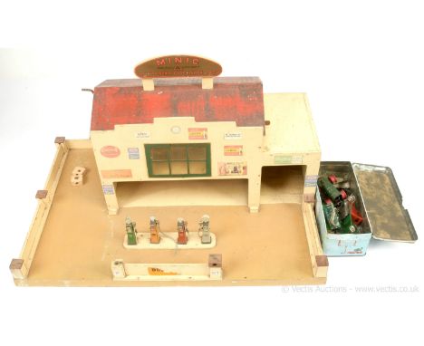 Triang Minic Pre-war wooden construction Garage No.4 - with detachable roof and sign - comes with 4 x Petrol Pumps - overall 