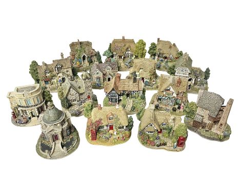 Fifteen Lilliput Lane models, including The Nineteenth Hole, Cowslip Cottage, The Lion Mongers, Going For a Song and Old Crof