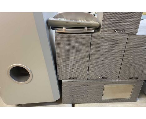 HIFI &amp; AUDIO EQUIPMENT - Bench KH2222 surround sound system with remote control