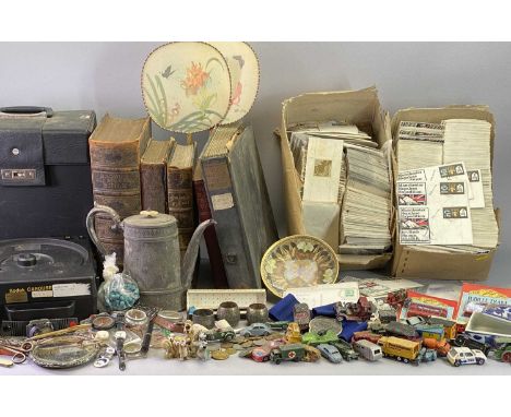 LARGE MIXED COLLECTABLES GROUP - to include various modern compasses, white metal napkin rings, vintage and later coinage, Wa