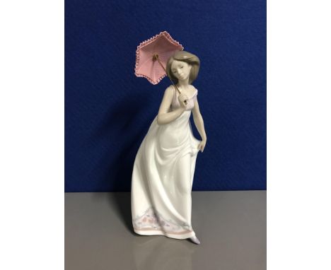 LLADRO 7636 Afternoon promenade (in original box)