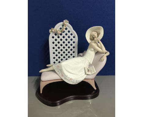 LLADRO 7634 Garden of dreams (in original box)