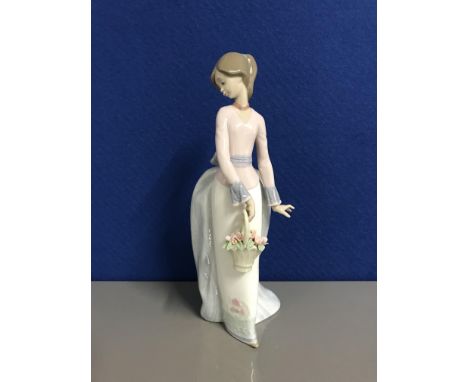 LLADRO 7622 Basket of love (in original box)