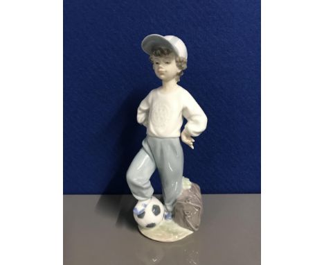 LLADRO 7605 Starting forward (in original box)