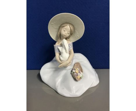 LLADRO 6741 Bunny kisses (in original box)