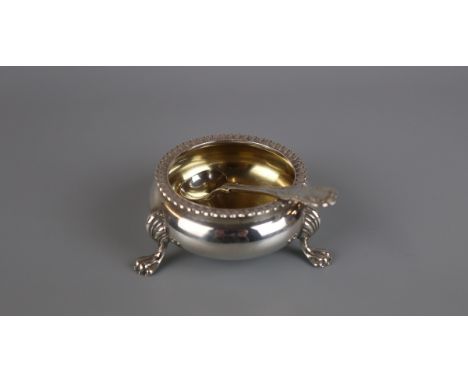 Hallmarked silver salt pot 