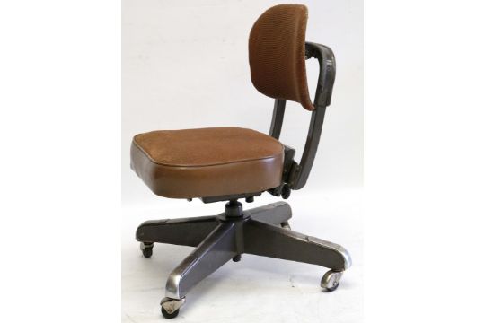 A 1940 S Steelcase Usa Tanker Desk Chair Impressed Mark On Handle