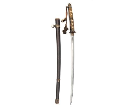A GOOD SHIN-GUNTO MOUNTED JAPANESE OFFICER'S KATANA, UNSIGNED, with early, possibly 14th century slightly curving repolished 