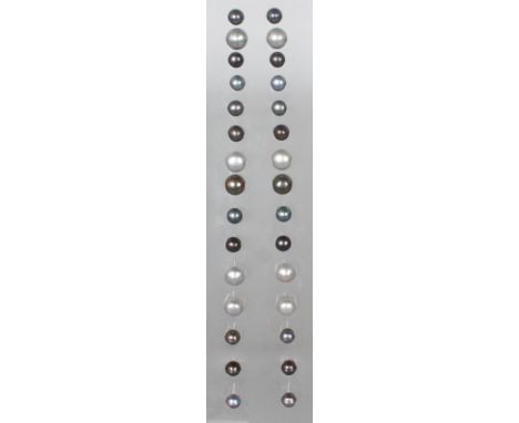 EIGHTEEN PAIRS OF SILVER AND PEARL COLOURED EAR STUDS.  