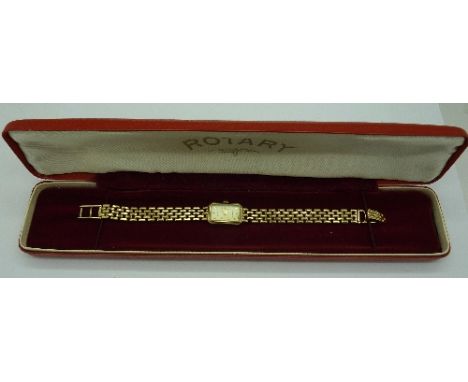 A lady's 9ct gold quartz Rotary wristwatch with 9ct gold bracelet, in working order, with box, total weight 18g