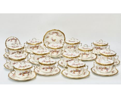 Hammersley &amp; Co dessert service. An early 20th Century “Dresden Sprays” dessert service, by Hammersley &amp; Co, C.1912-1