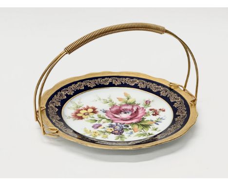 Fontanille &amp; Marraud, Limoges. A fine quality French serving plate. With gilt scalloped rim and cobalt blue border, with 