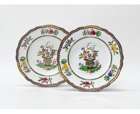 Spode Copeland’s China for Harrod’s Limited, London. A pair of “Old Bow” porcelain plates. Early 20th Century. 23cm.