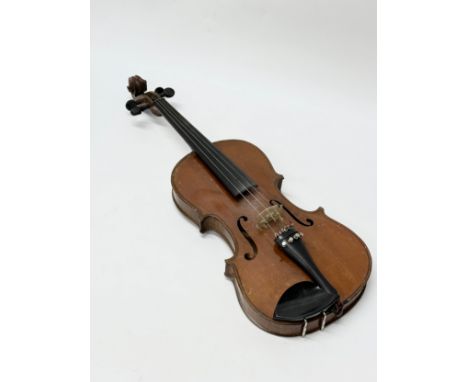 An Early 20th Century violin in case.