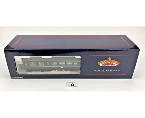 Boxed Bachmann Branch-Line engine &amp; coach 32-900A Class 108 2-car DMU, BR green with speed whiskers