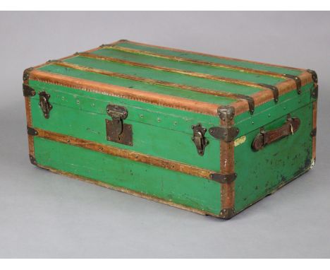 A vintage 20th century ribbed steamer trunk by MALLES GOYARD of Paris, with brass mounts &amp; locks, lined interior &amp; le