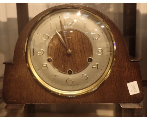 Eight day Smiths mantle clock and key 