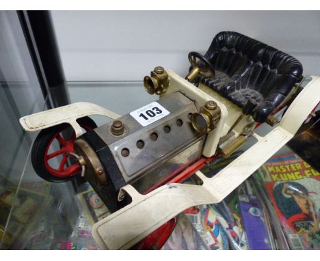 A MAMOD LIVE STEAM MODEL OF A VINTAGE MOTOR CAR.