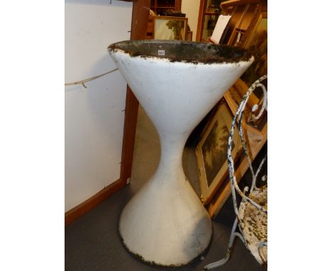 A MID CENTURY DIABLO PLANTER BY WILLY GUHL.   H.95 x Dia 54cms.