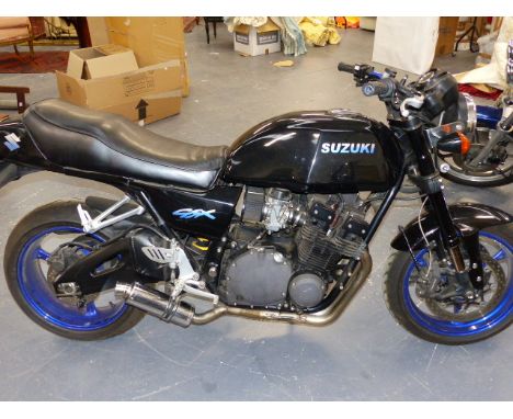 SUZUKI GSX 750 MOTORCYCLE. FFA703Y 1983 RACE TUNED ENGINE AND CUSTOM EXHAUSTS. UPGRADED SUSPENSION.  10 MILES SINCE LAST MOT 
