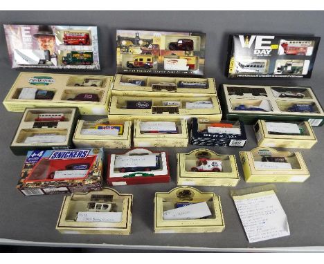 Lledo - A collection of 8 x multi vehicle packs and 10 x single vehicle packs including # BRL1003 numbered limited edition Br