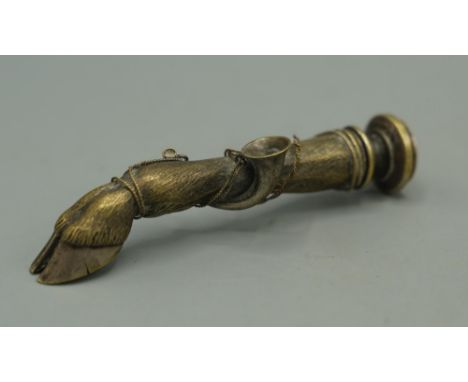Early 20th century cast metal Deer slot pipe tamper, with rope tied hunting horn detail and screw off base, H10cmRope brokenS