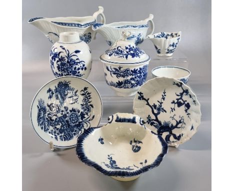 Collection of 18th century First Period Worcester blue and white items to include: lidded porringer, tea bowl, shell shaped d