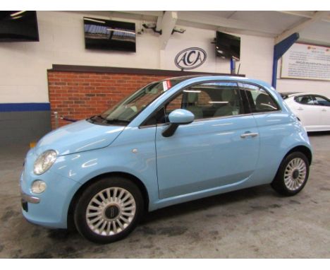 Make &amp; Model: Fiat 500 LoungeDate of Reg: WV13 XVXColour: Bluecc: 1242MoT: 17-02-2022Fuel Type: PETROLMileage: 74kTransmi