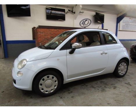 Make &amp; Model: Fiat 500 PopDate of Reg: YR10 ZKUColour: Bluecc: 1242MoT: 20-04-2022Fuel Type: PETROLMileage: 103kTransmiss
