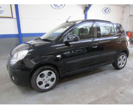 Make &amp; Model: Kia Picanto DominoDate of Reg: FT11 YZBColour: Blackcc: 1086MoT: 13-01-2022Fuel Type: PETROLMileage: 61kTra