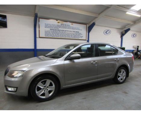 Make &amp; Model: Skoda Octavia SE TDI CRDate of Reg: GM14OZEColour: Beigecc: 1598MoT: 21-01-2022Fuel Type: DIESELMileage: 14
