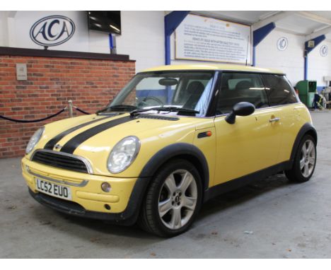 Make &amp; Model: Mini OneDate of Reg: LC52 EUOColour: Yellowcc: 1598MoT: 03-01-2022Fuel Type: PETROLMileage: 114kTransmissio