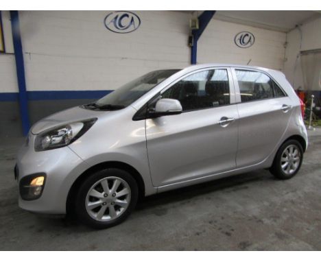 Make &amp; Model: Kia Picanto 2Date of Reg: FY61 XJOColour: Silvercc: 998MoT: 16-09-2022Fuel Type: PETROLMileage: 26kTransmis