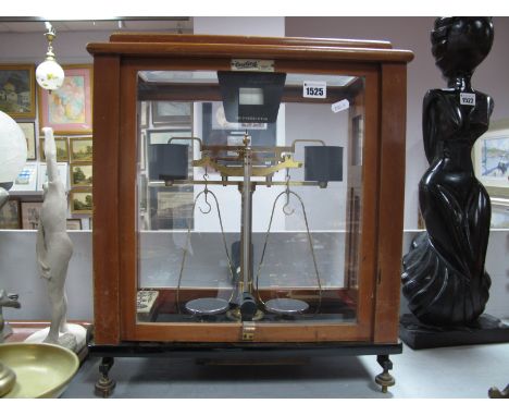Oertling Model 52.FM Laboratory Scales, (cased) plus weights. 