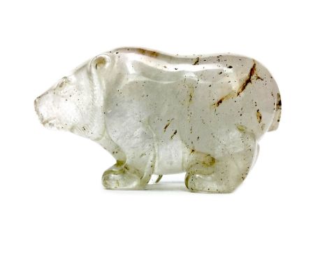 LATE 19TH/EARLY 20TH CENTURY ROCK CRYSTAL MODEL OF A BEAR, modelled on all fours, 8cm long