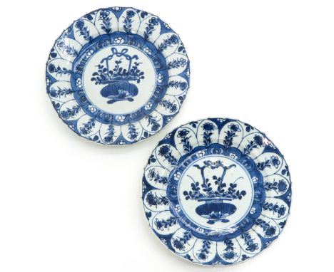 Basket of flowers depicted in center of plate with floral decor on edge, marked with double ring and Lonzenge, 18th Century, 