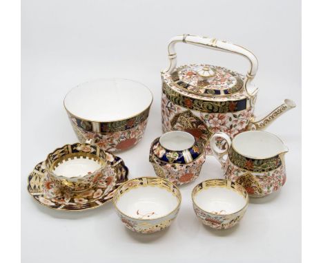 Derby Imari items to include teapot, bowl, jug, pot basin and cut and saucer (7)