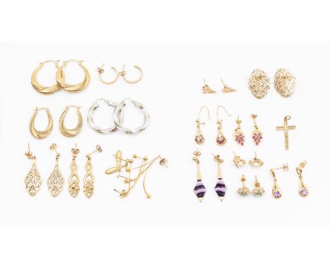 A collection of 9ct gold earrings to include four pairs of drop earrings set with stones to include ruby, Blue john and ameth